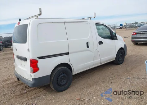 2014 Nissan Nv200 S/Sv z USA, uszkodzony, nr VIN 3N6CM0KNXEK697412